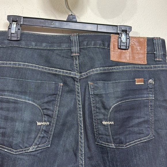 (Q3) Fidelity 5011, jeans size 36x28,‎ Sabbath
Dark wash, men's - Picture 5 of 14